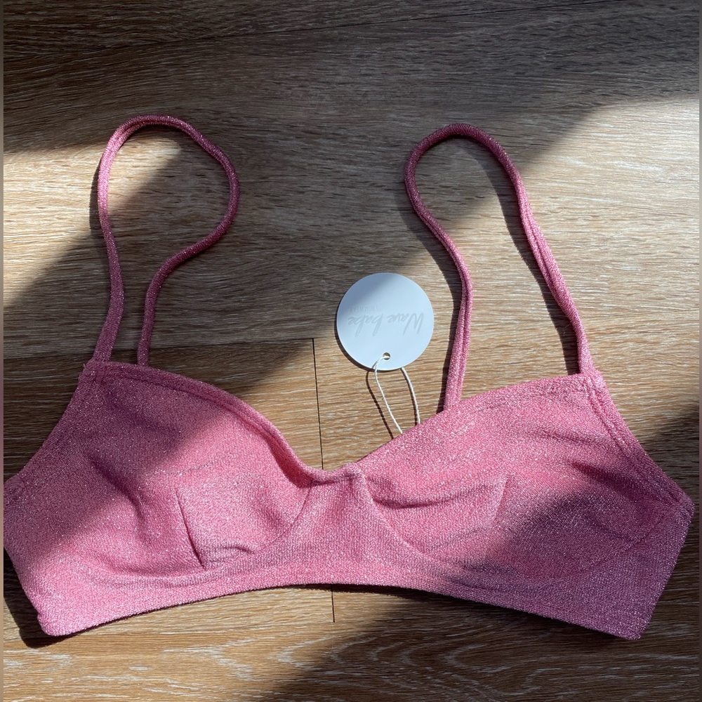 NEW Wave Babe Pink Shimmer Swim
Set
